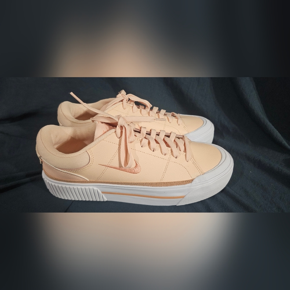 Nike Court Legacy Lift Shoes Coral Apricot FV5526-600 Women Size 11 New No Box